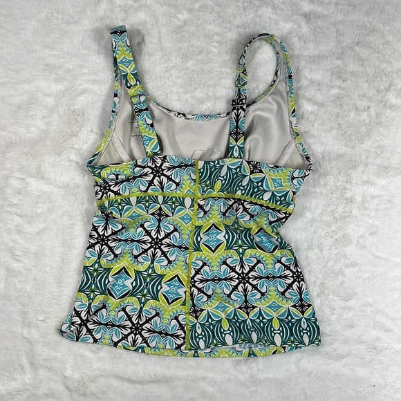 Athleta Tankini Swim Top  Built in soft Bra Womens size XS - Picture 3 of 6